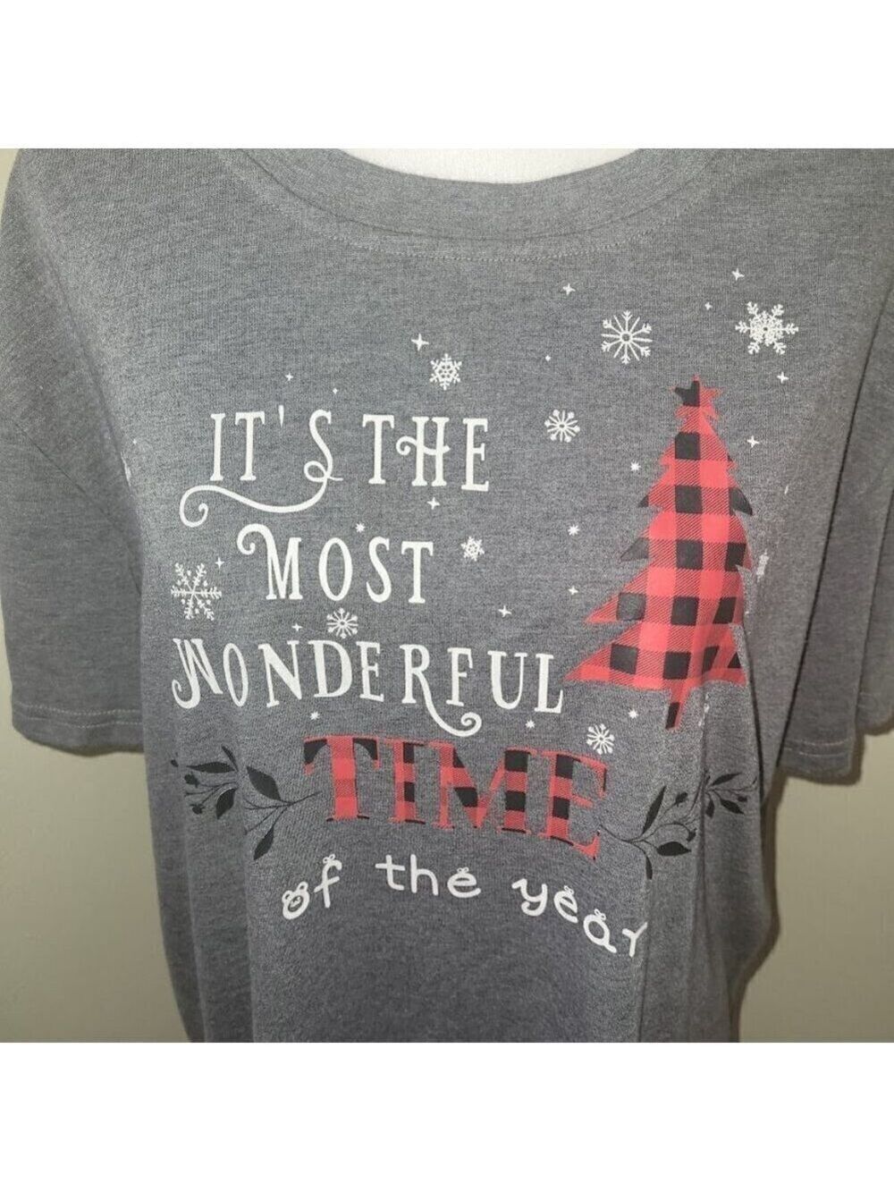 Merry Christmas 2 Short Sleeve T-Shirt Gray & Green Xmas Women's Size XL - Picture 3 of 16